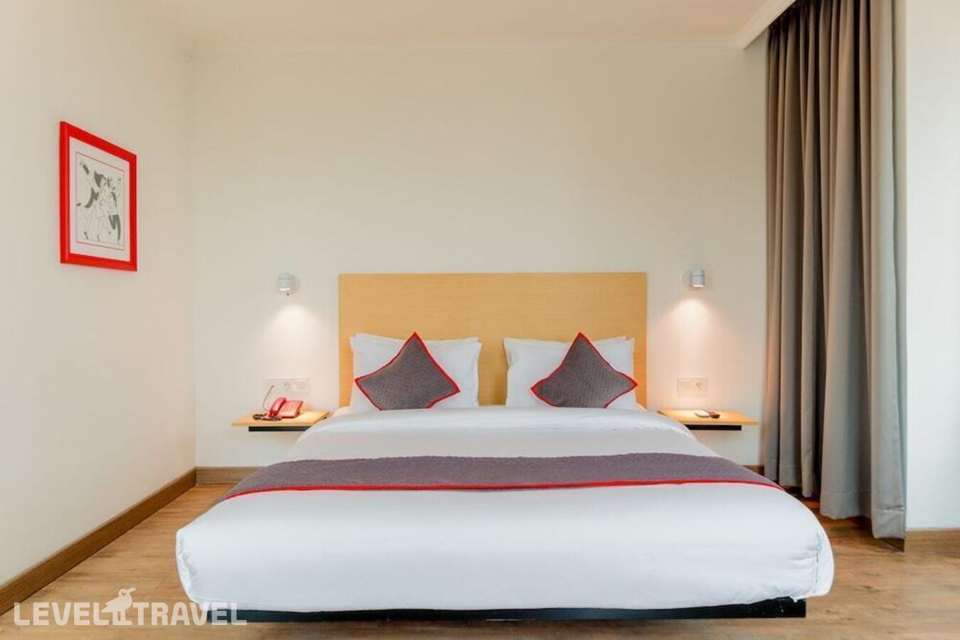 фотографии номера Люкс роскошный отеля Oyo Townhouse 2 Hotel Gunung Sahari в Индонезия(Джакарта) - фото №4