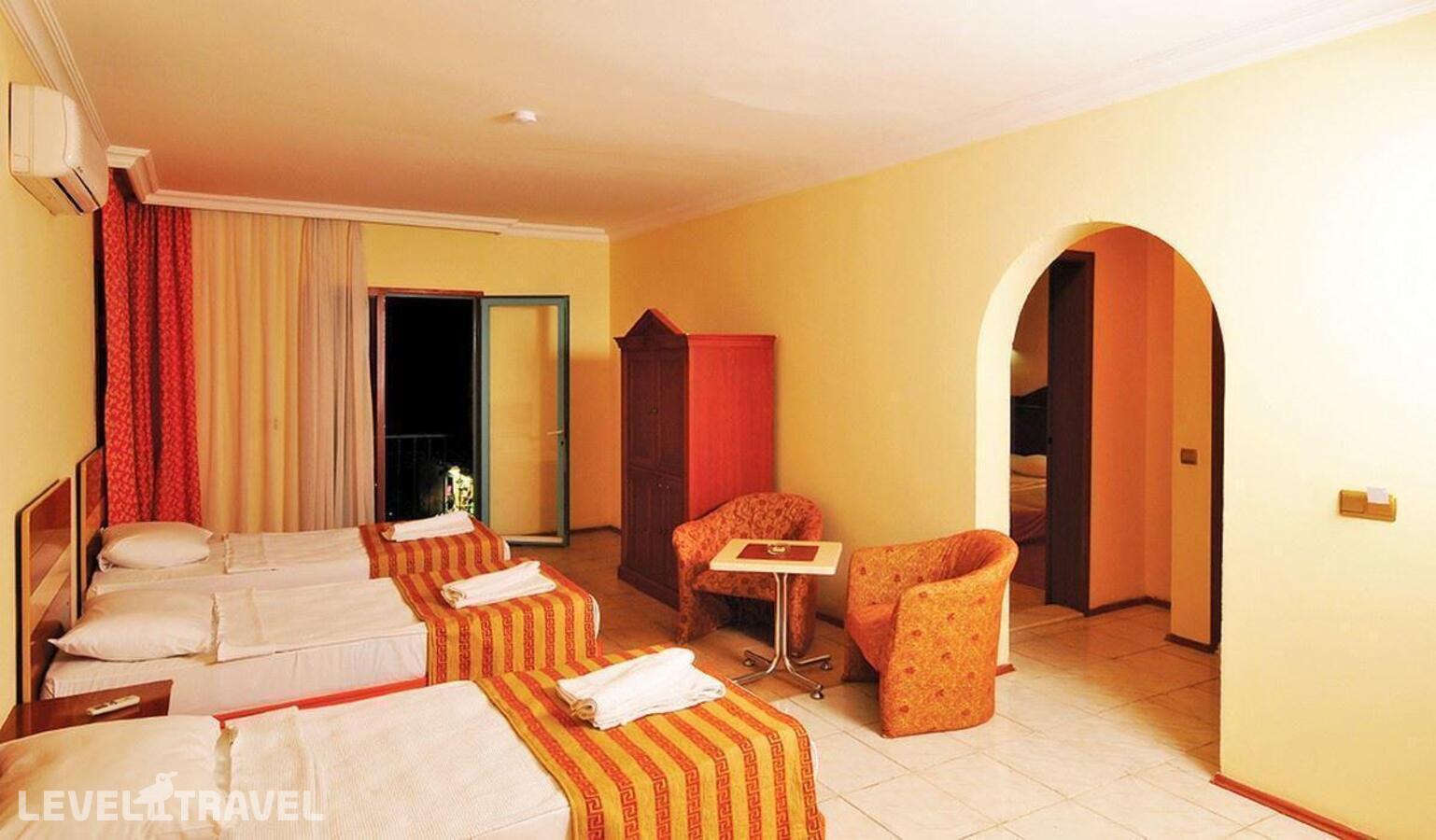 фотографии номера Семейный номер отеля Phoenix Sun Hotel в Турция(Гюмбет) - фото №2