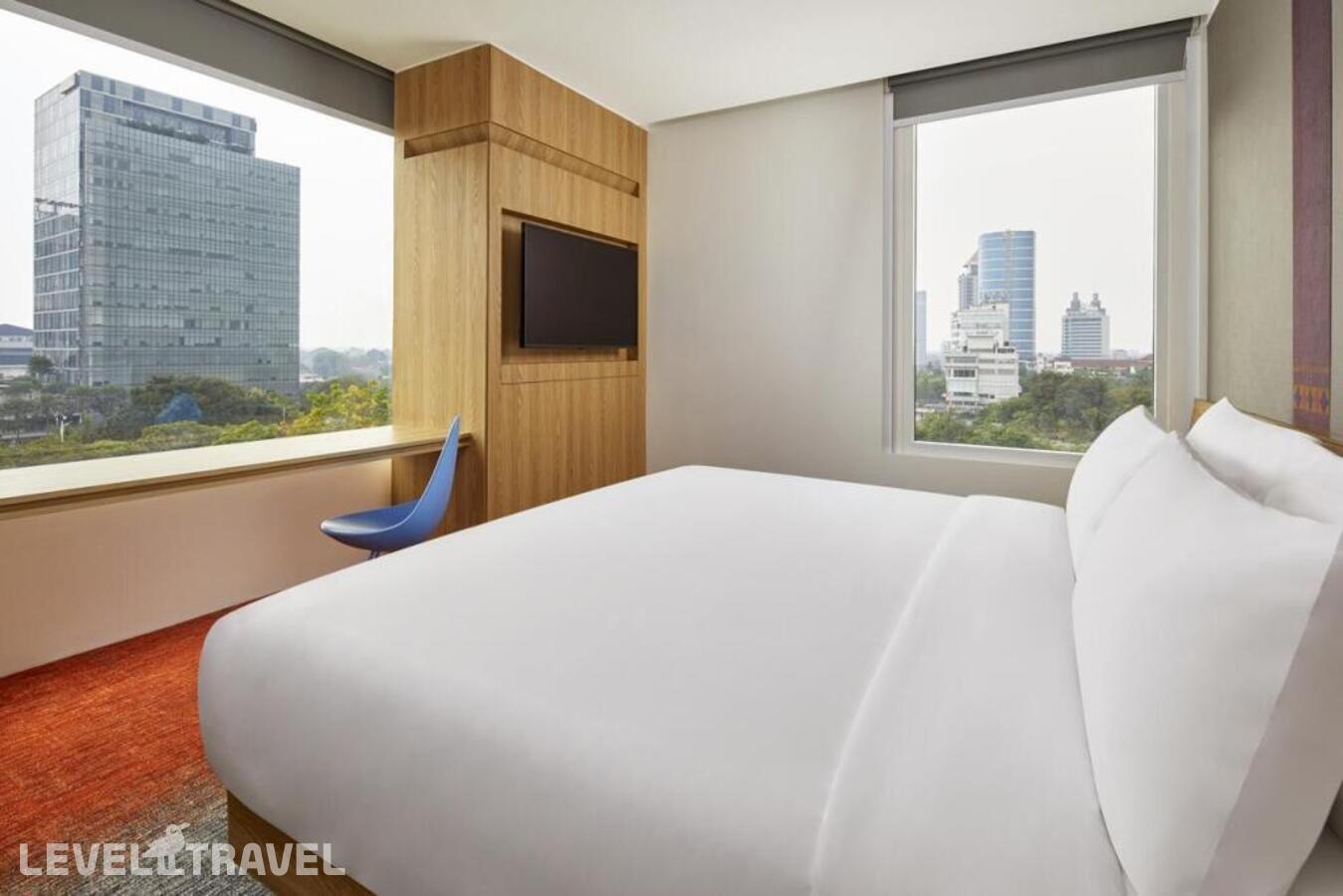 фотографии номера Делюкс отеля Aloft South Jakarta Chse Certified в Индонезия(Джакарта) - фото №2