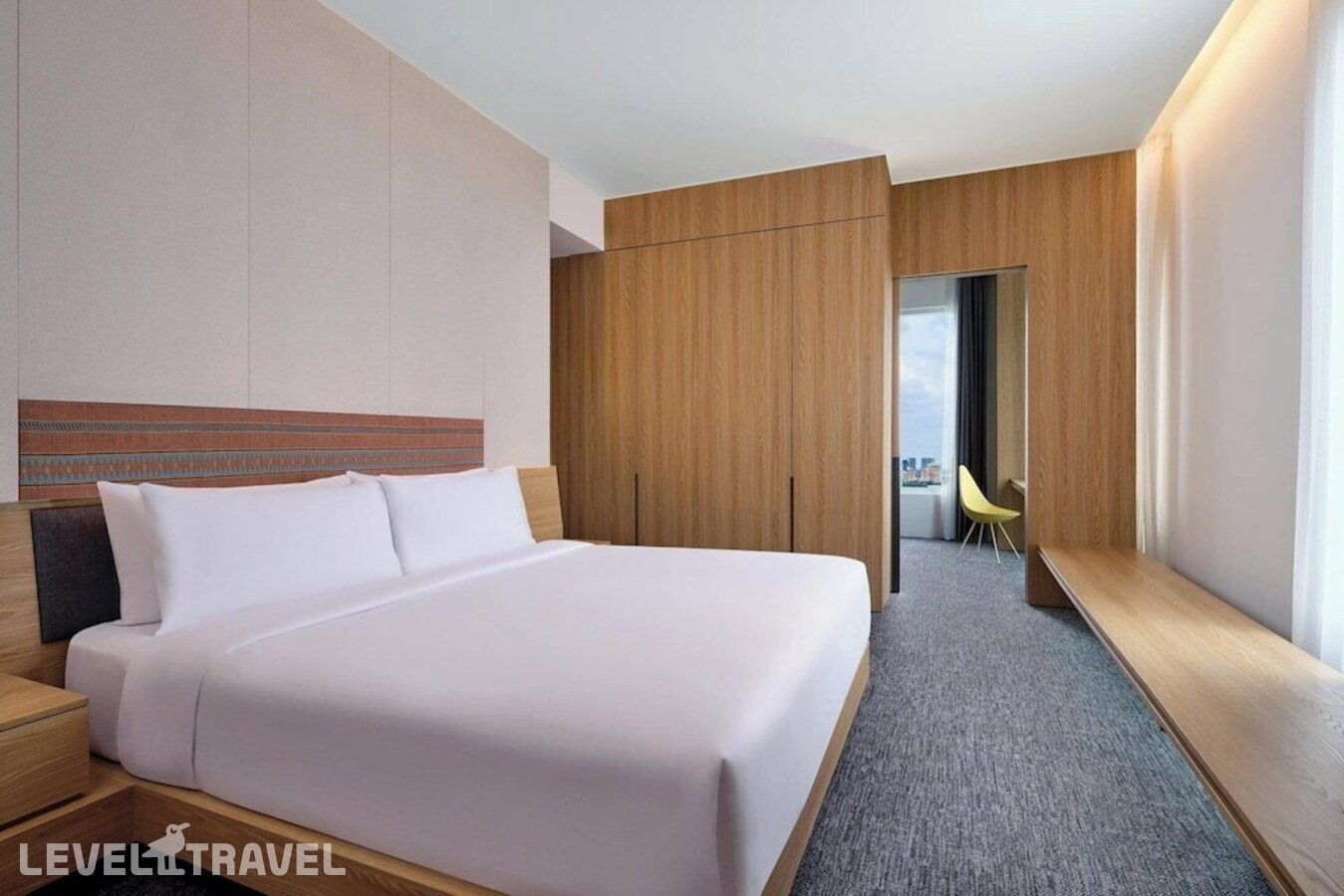 фотографии номера Люкс отеля Aloft South Jakarta Chse Certified в Индонезия(Джакарта) - фото №1