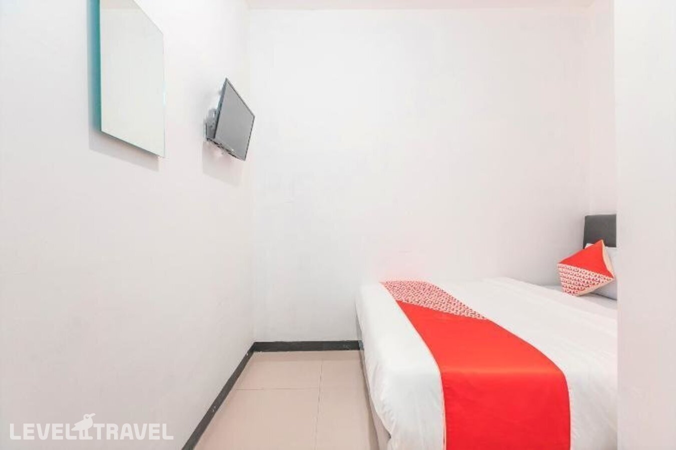 фотографии номера Стандартный номер отеля Super Oyo 2223 J&B Room Utan Kayu в Индонезия(Джакарта) - фото №5