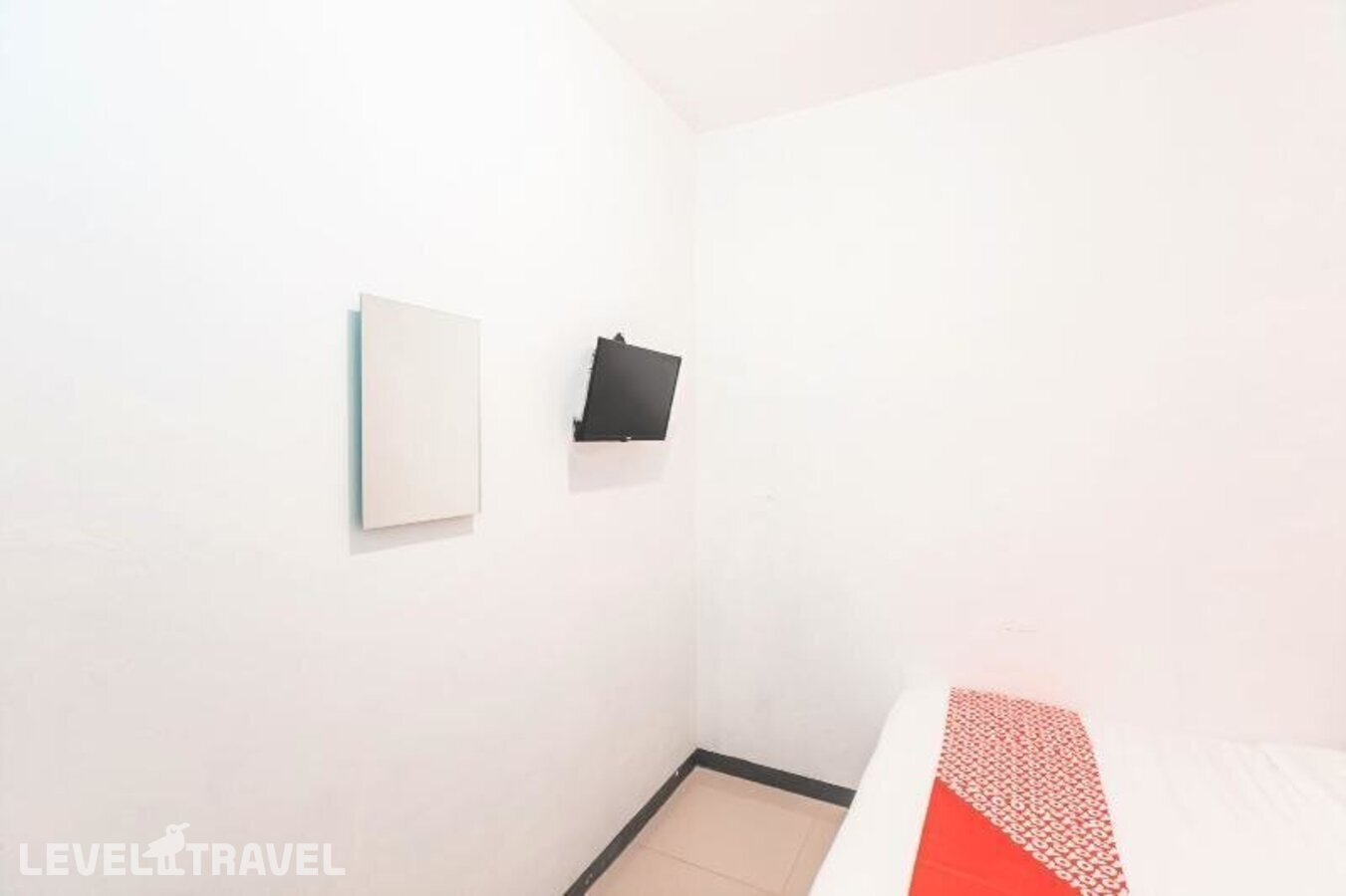 фотографии номера Стандартный номер отеля Super Oyo 2223 J&B Room Utan Kayu в Индонезия(Джакарта) - фото №15