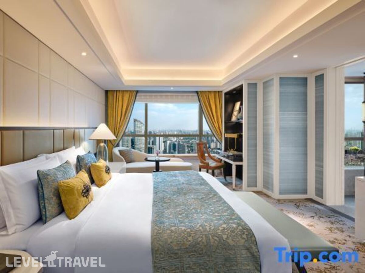 фотографии номера Делюкс с видом на город отеля The St. Regis Shanghai Jingan в Китай(Шанхай) - фото №4