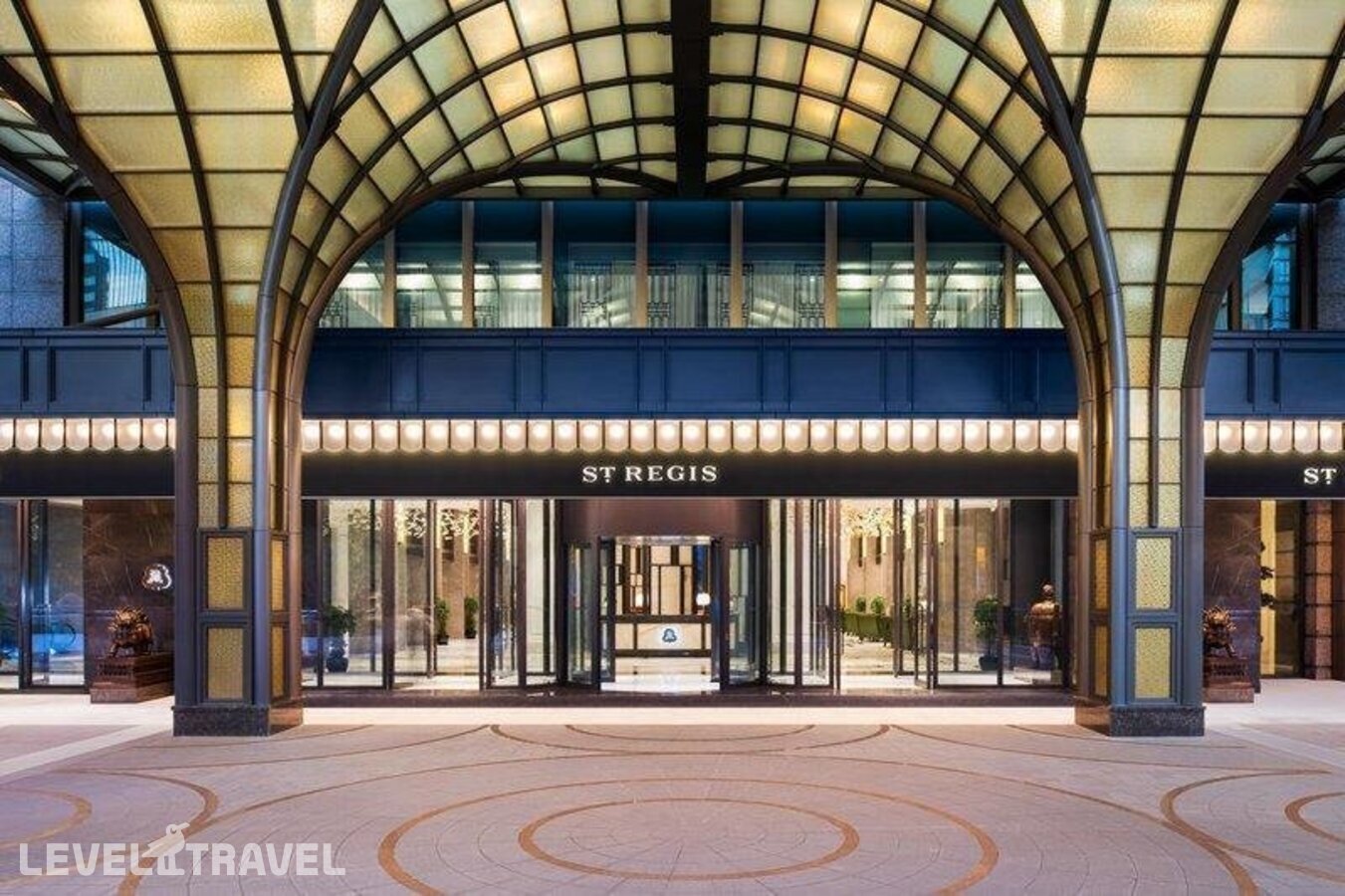 фотографии номера Четырехместный делюкс отеля The St. Regis Shanghai Jingan в Китай(Шанхай) - фото №1