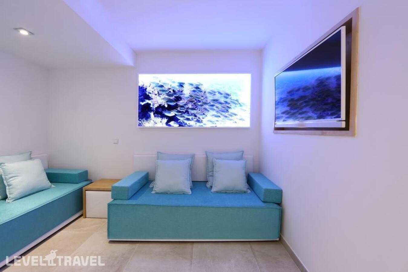 фотографии номера Семейный с видом на море отеля Iberostar Selection Playa De Palma в Испания(Пальма-де-Майорка) - фото №2
