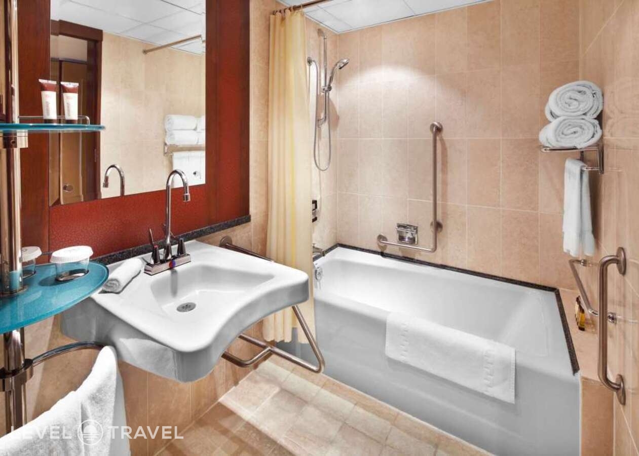 фотографии номера Делюкс (две односпальные кровати) отеля Hongqiao Jin Jiang Hotel в Китай(Шанхай) - фото №1