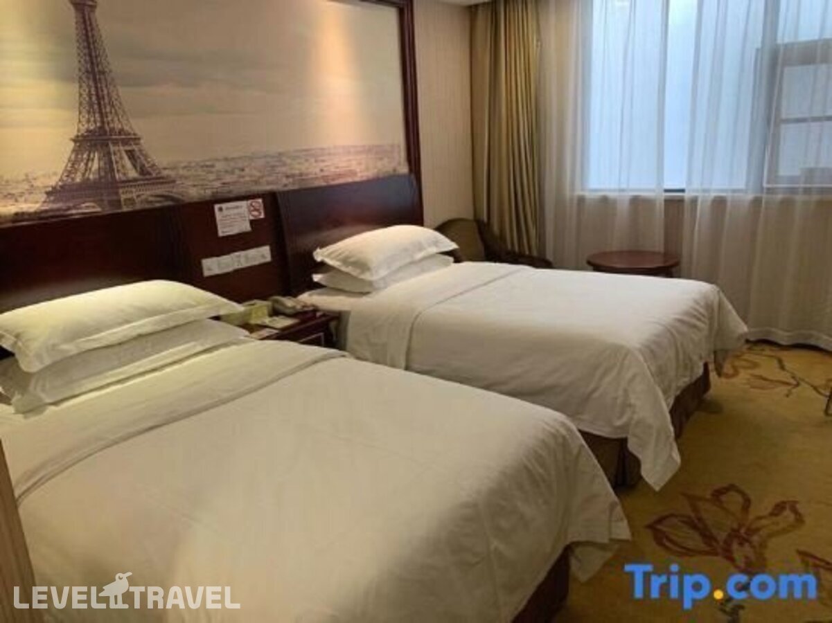 фотографии номера Стандартный (две односпальные кровати) отеля Vienna Hotel Shanghai Hongqiao Xujing в Китай(Шанхай) - фото №10