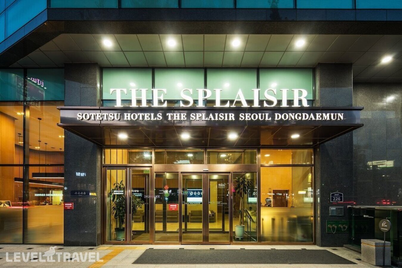 фотографии номера Трехместный номер отеля Sotetsu Hotels The Splaisir Seoul Dongdaemun в Южная Корея(Сеул) - фото №3