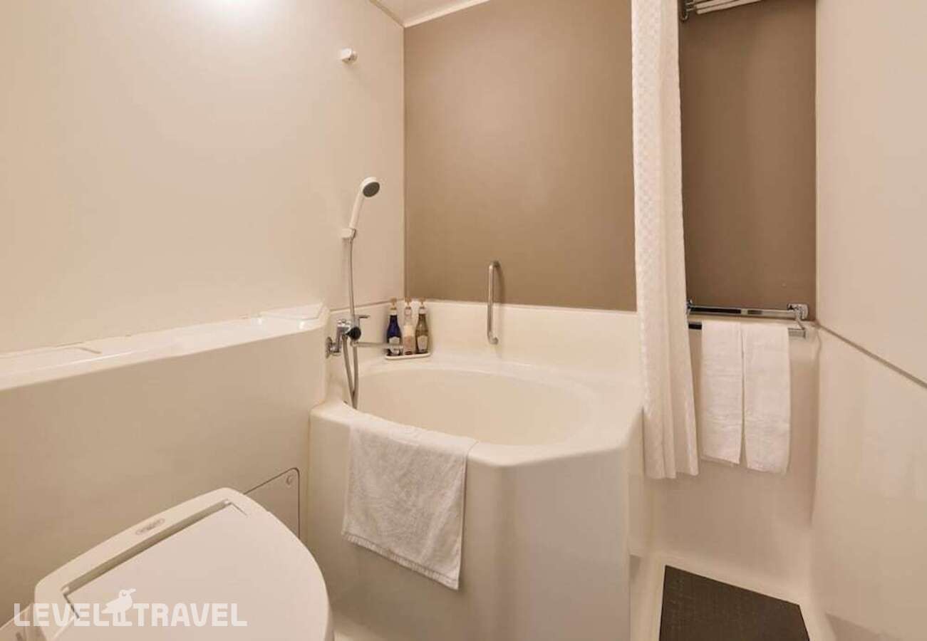 фотографии номера Трехместный улучшенный отеля Shinjuku Prince Hotel в Япония(Токио) - фото №3