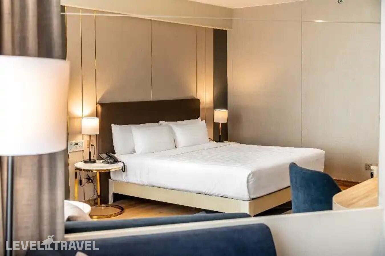 фотографии номера Премьер (две односпальные кровати) отеля Rembrandt Hotel в Таиланд(Бангкок) - фото №1