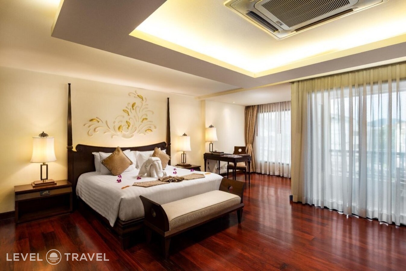 фотографии номера Представительский люкс с видом на город отеля Patong Paragon Resort & Spa в Таиланд(Патонг Бич) - фото №1