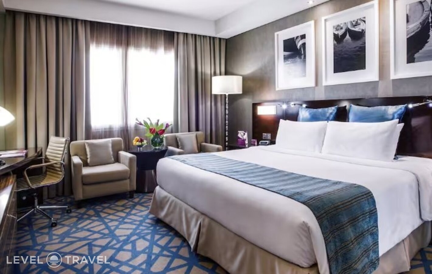 фотографии номера Премиум (две односпальные кровати) отеля Crowne Plaza Dubai Deira в ОАЭ(Дейра) - фото №1