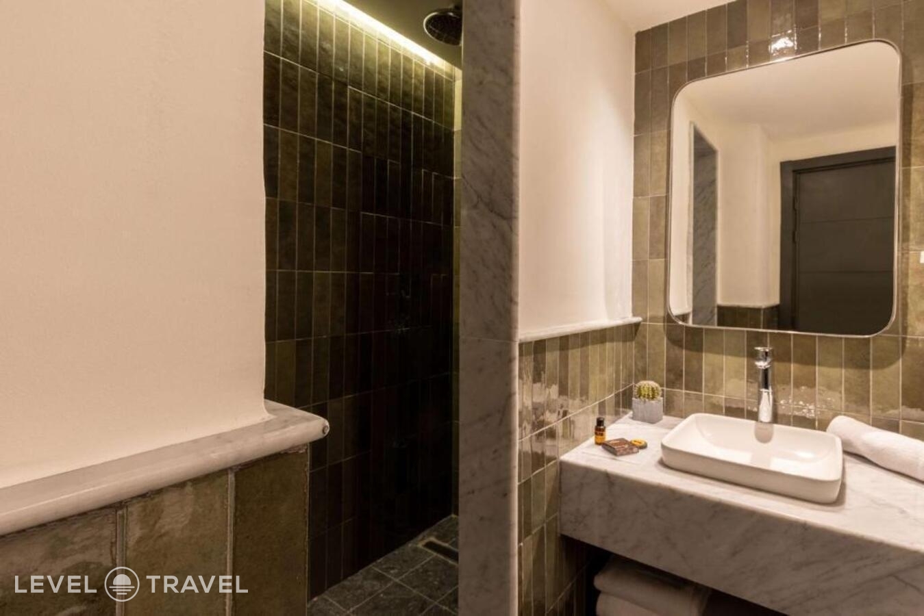 фотографии номера Номер Комфорт отеля Business Hotel Casablanca в Марокко(Касабланка) - фото №3