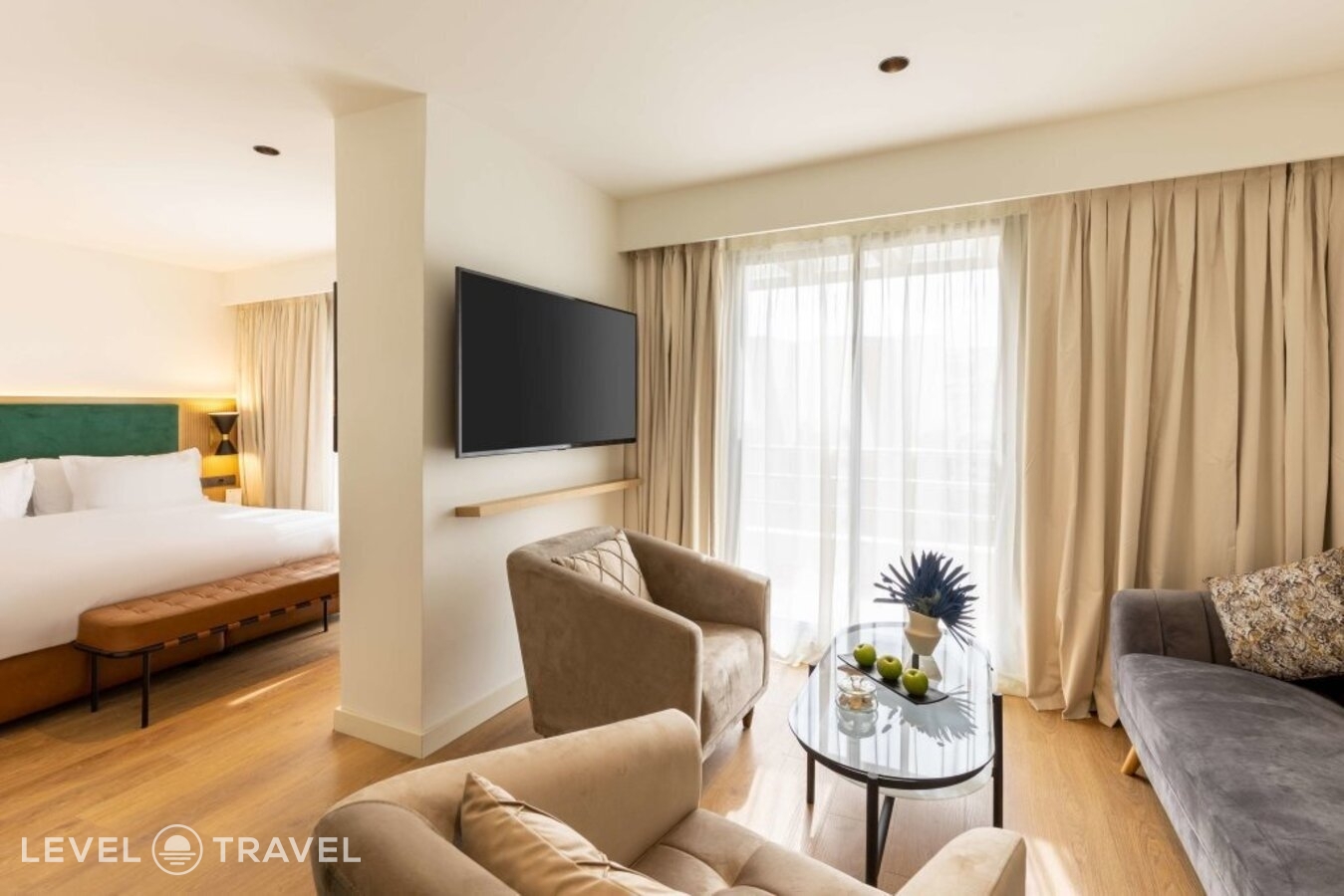 фотографии номера Люкс с видом на город отеля Business Hotel Casablanca в Марокко(Касабланка) - фото №2