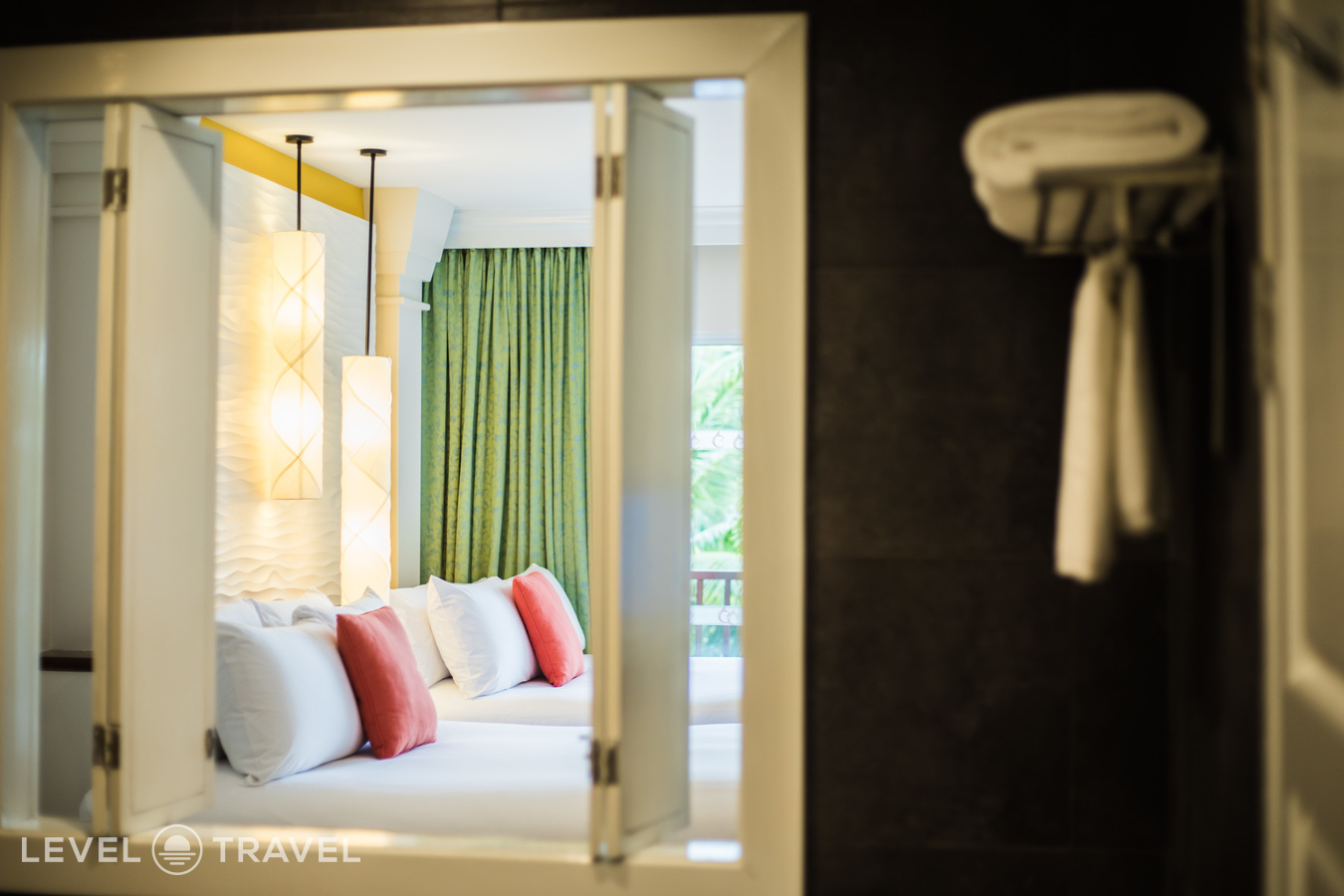 фотографии номера Делюкс премиум отеля Centara Karon Resort Phuket в Таиланд(Карон Бич) - фото №3