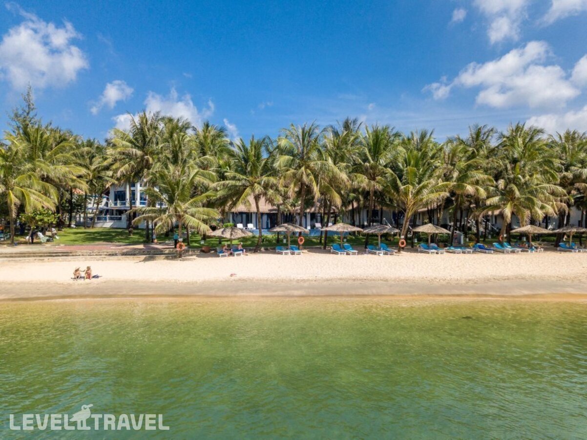 фотографии номера Представительский люкс с видом на море отеля L'Azure Resort & Spa Phu Quoc (Ex. Sasco Blue Lagoon Resort) в Вьетнам(Фукуок) - фото №2