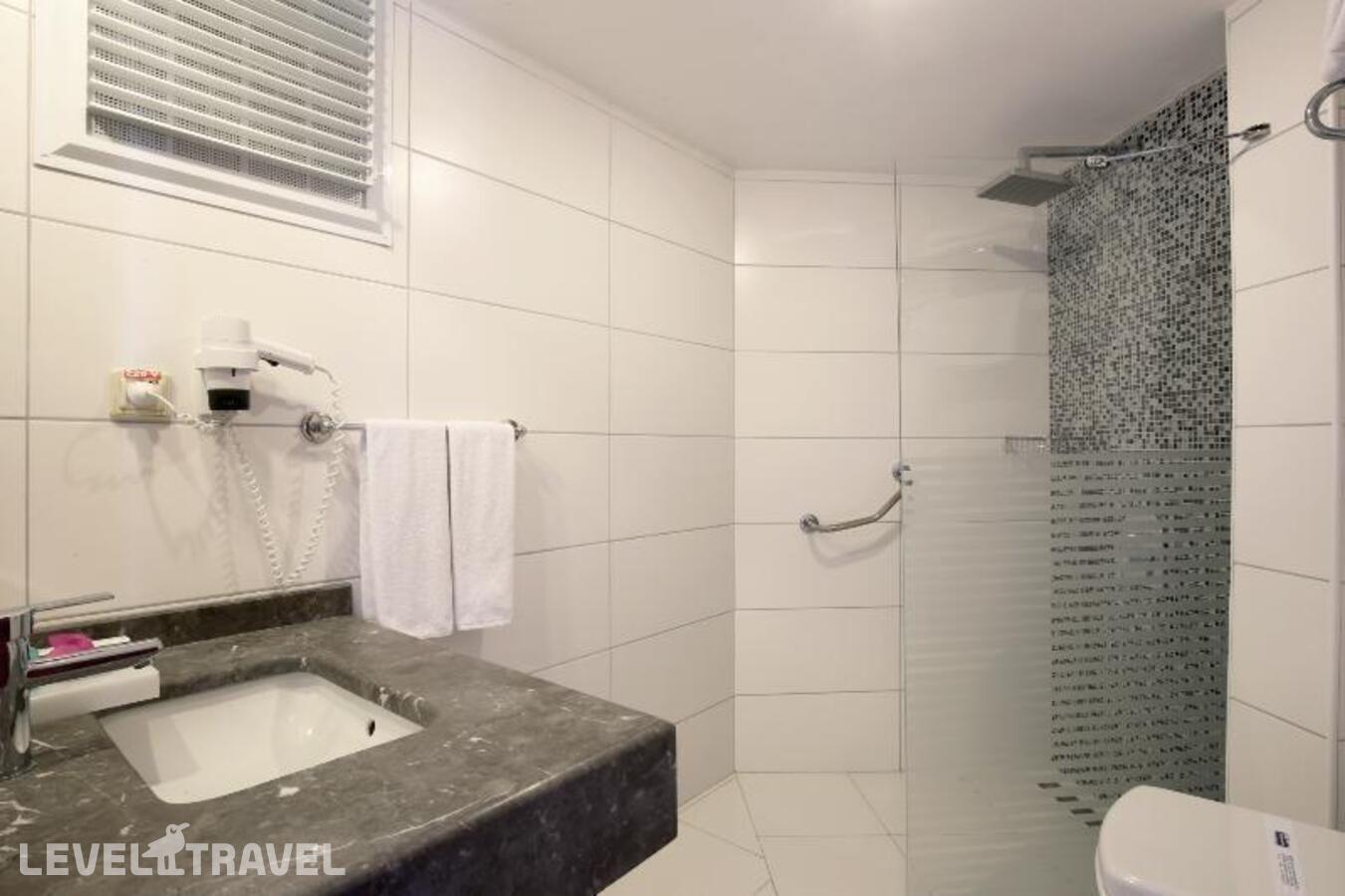 фотографии номера Семейный (двухъярусная кровать) отеля Alize Hotel в Турция(Олюдениз) - фото №3