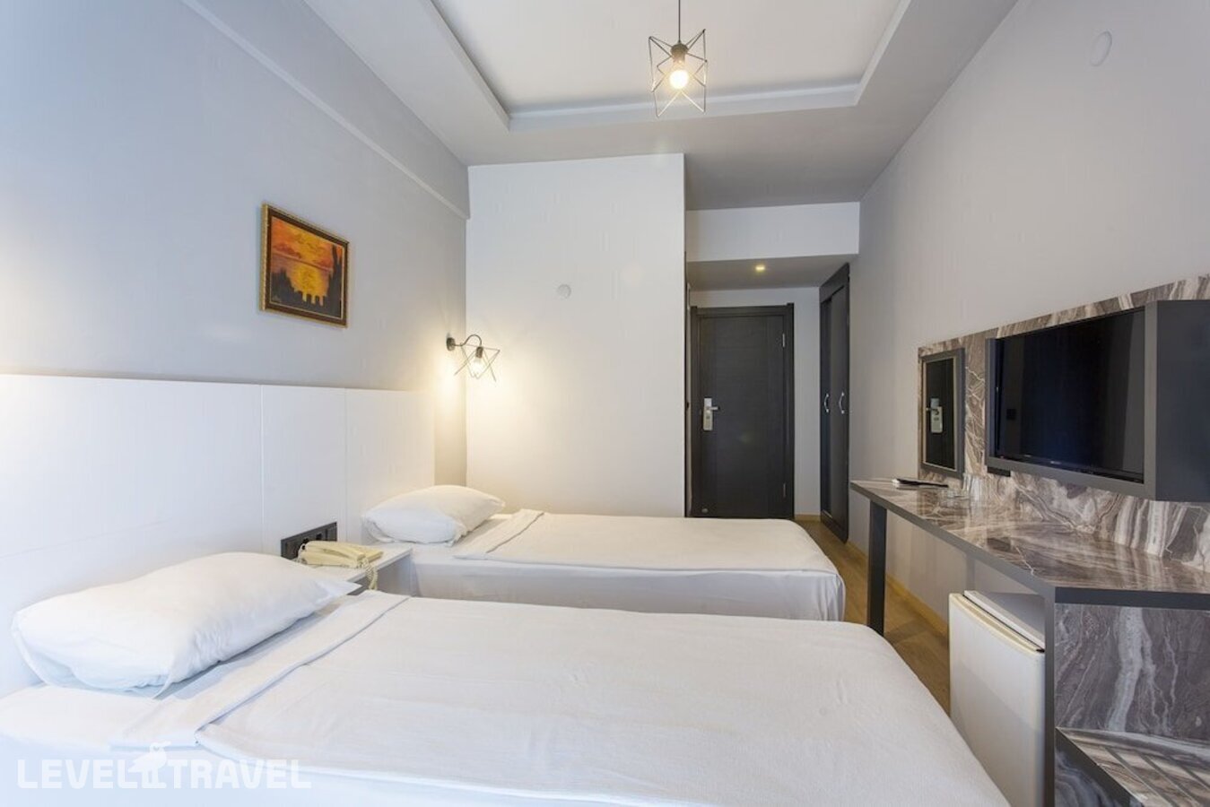 фотографии номера Стандартный с балконом (две односпальные кровати) отеля Aslan City Hotel (Ex. Aska Beste) в Турция(Аланья - центр) - фото №1