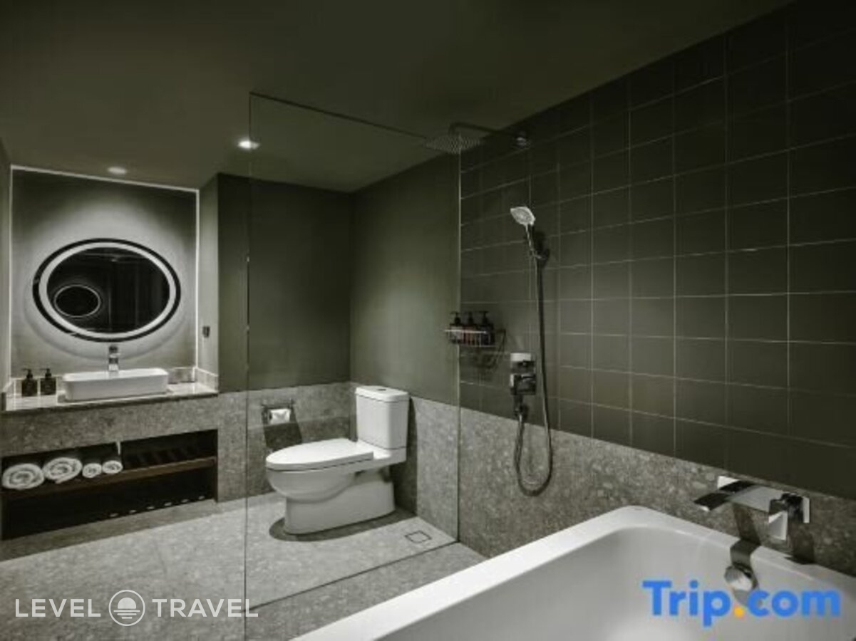 фотографии номера Делюкс с видом на город (две односпальные кровати) отеля Graph Hotel (Ex. Bangkok Chada Hotel) в Таиланд(Бангкок) - фото №18