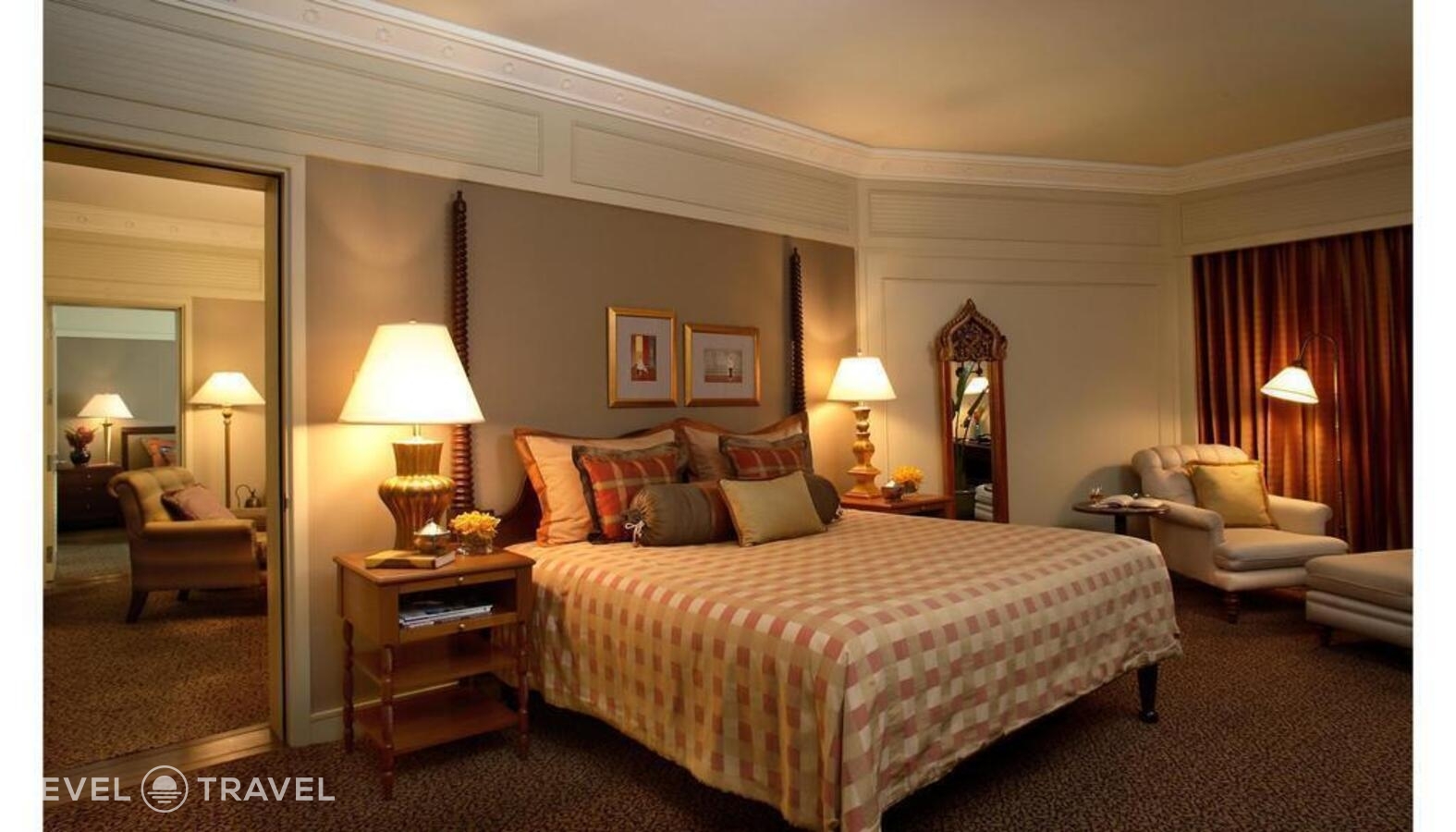 фотографии номера Люкс роскошный отеля Mandarin Oriental Bangkok Hotel в Таиланд(Бангкок) - фото №2