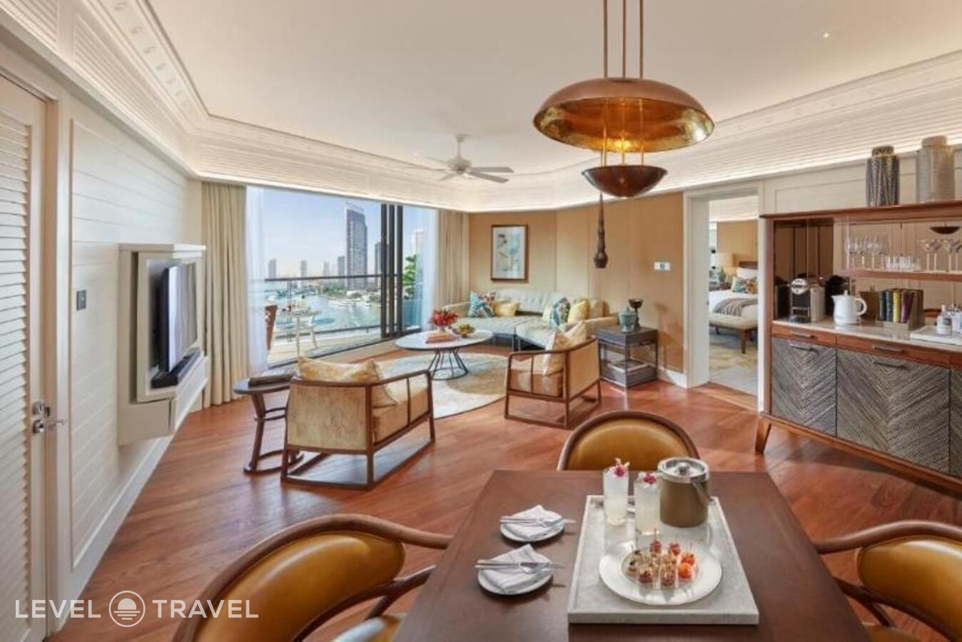 фотографии номера Люкс роскошный отеля Mandarin Oriental Bangkok Hotel в Таиланд(Бангкок) - фото №6