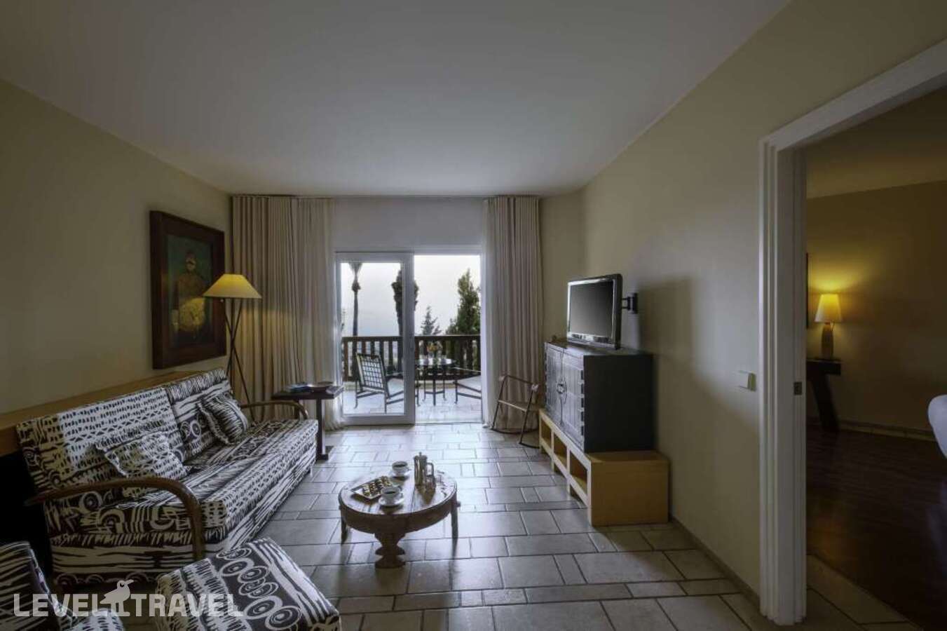 фотографии номера Люкс с видом на сад отеля The Marmara Hotel Bodrum (Adults Only 13+) в Турция(Бодрум - центр) - фото №2