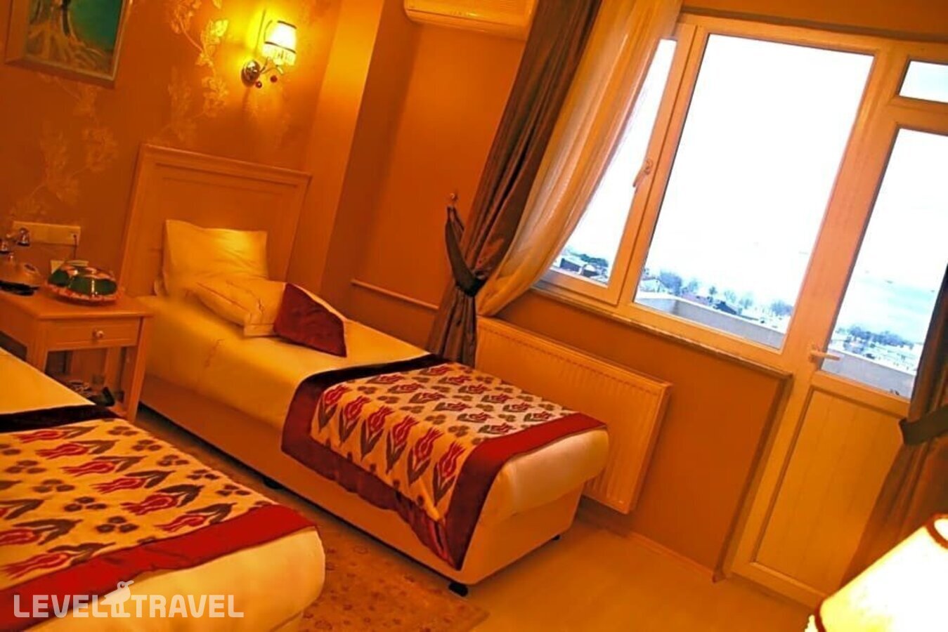 фотографии номера Стандартный с балконом отеля Divas Hotel в Турция(Фатих) - фото №1