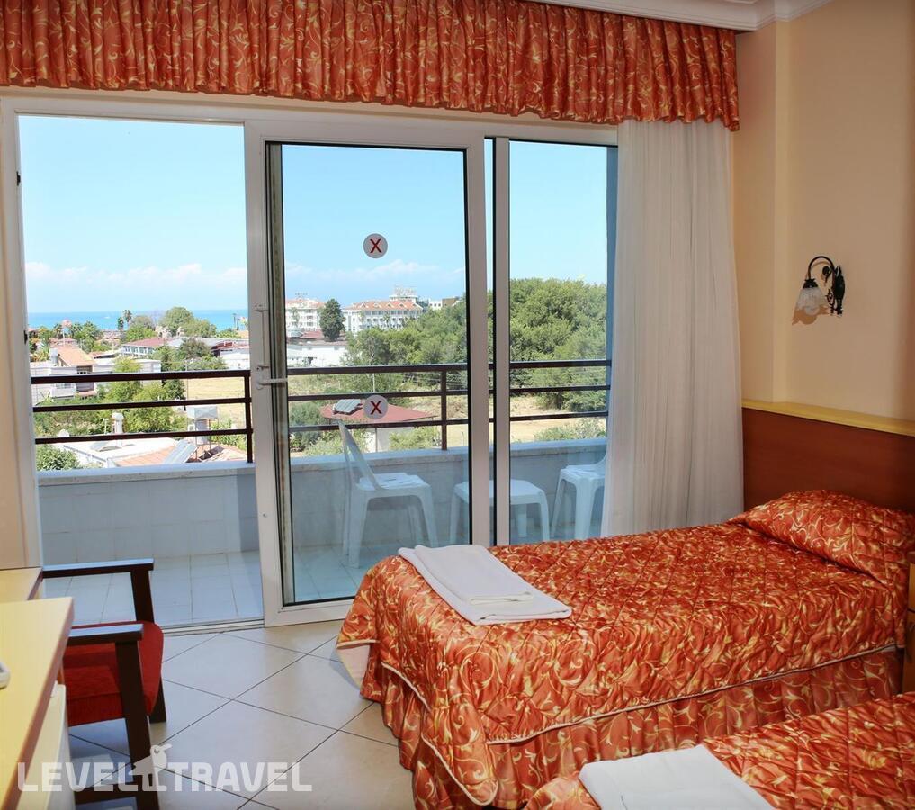 фотографии номера Стандартный с частичным видом на море отеля Side Kervan Hotel в Турция(Сиде - центр) - фото №1