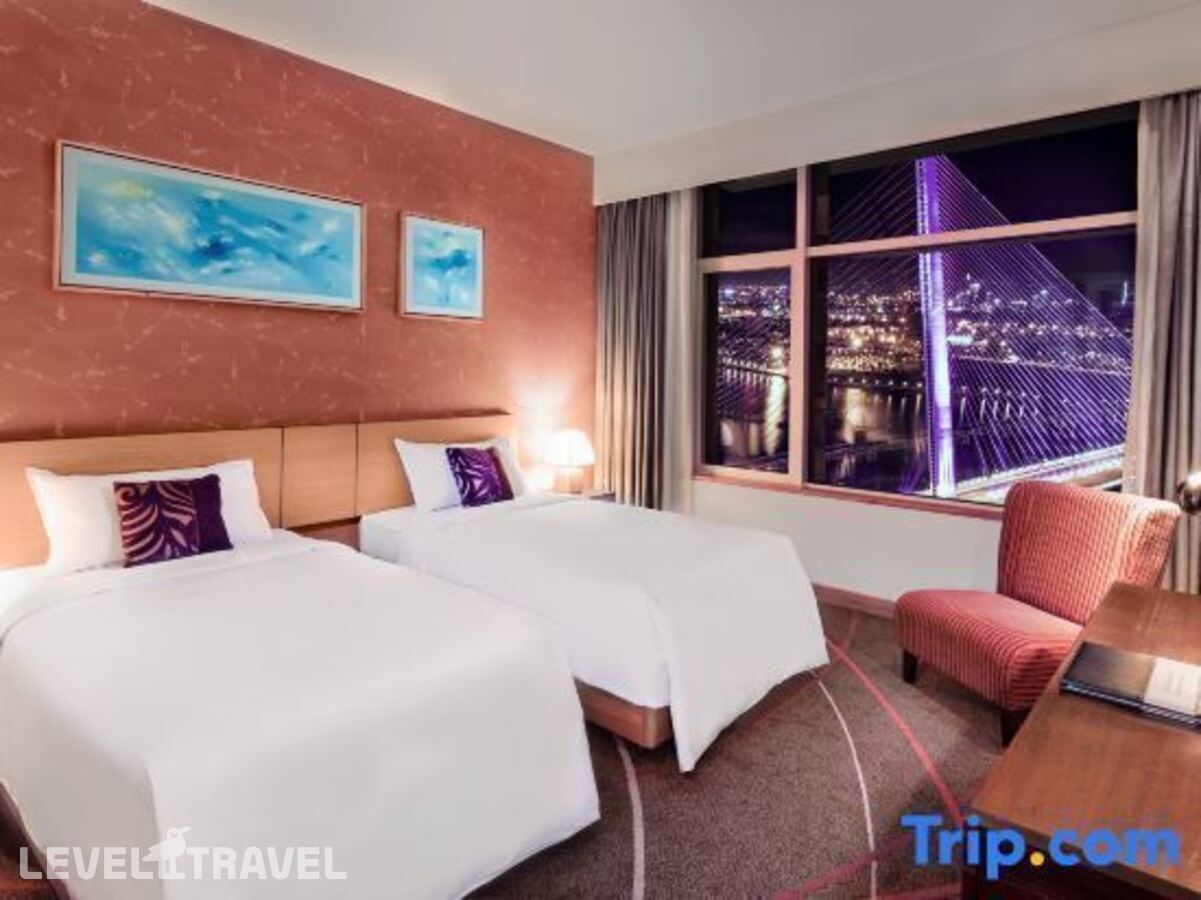 фотографии номера Делюкс с видом на реку отеля Grand Mercure Danang Hotel в Вьетнам(Дананг) - фото №3