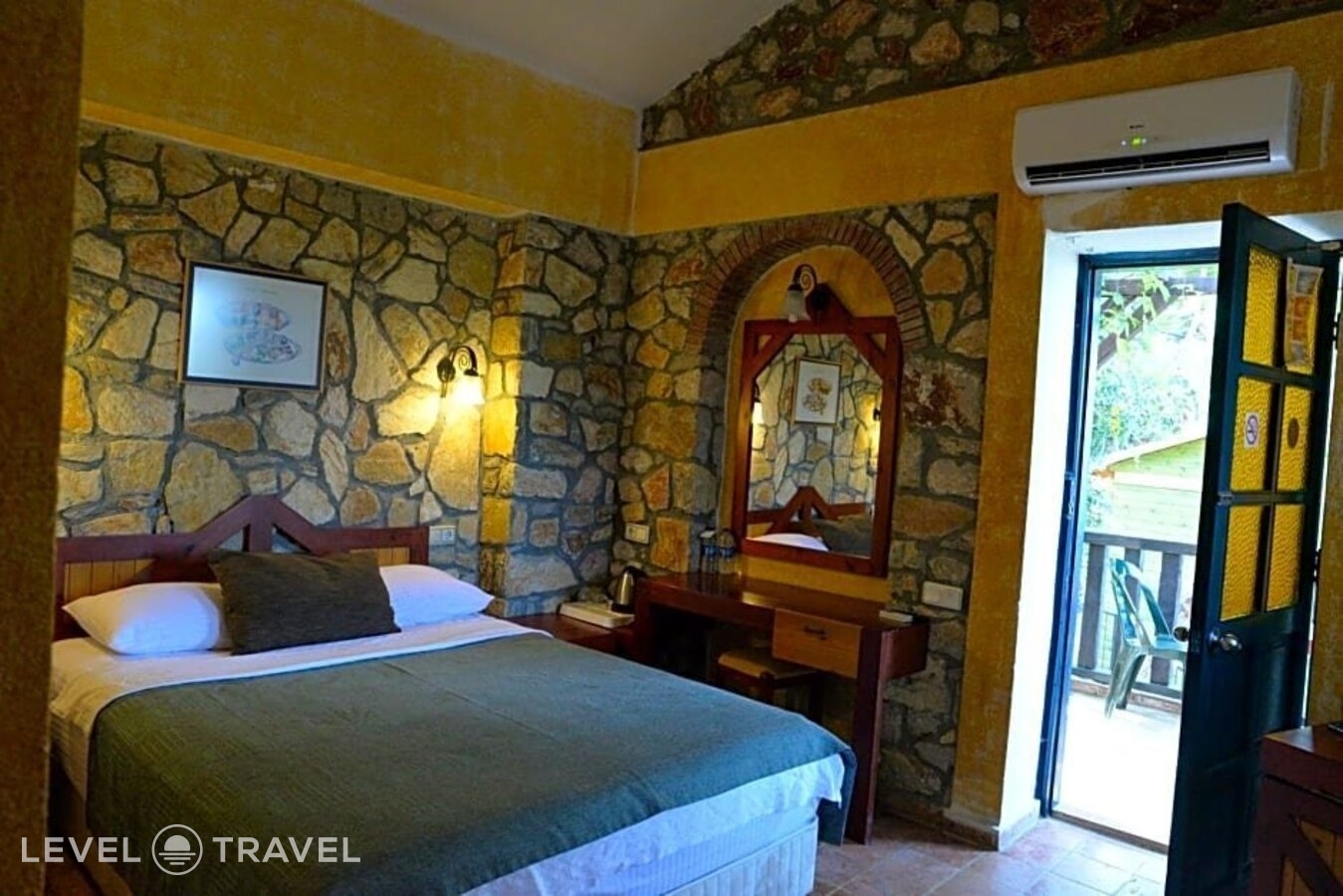 фотографии номера Стандартный с балконом и видом на море отеля Symbola Oludeniz Beach Hotel в Турция(Олюдениз) - фото №6