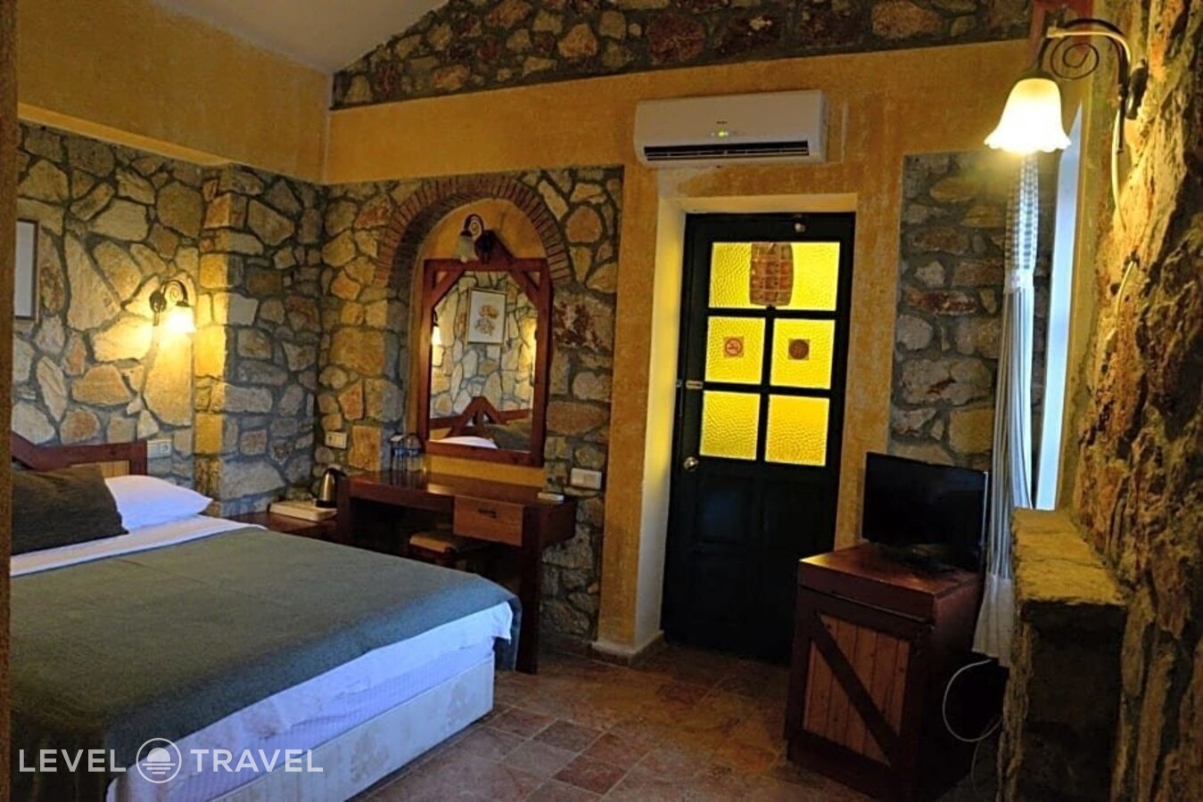 фотографии номера Стандартный с балконом и видом на море отеля Symbola Oludeniz Beach Hotel в Турция(Олюдениз) - фото №8