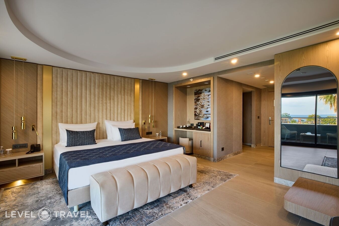 фотографии номера Делюкс отеля Movenpick Resort Antalya Tekirova (Ex Royal Diwa Tekirova) в Турция(Текирова) - фото №1