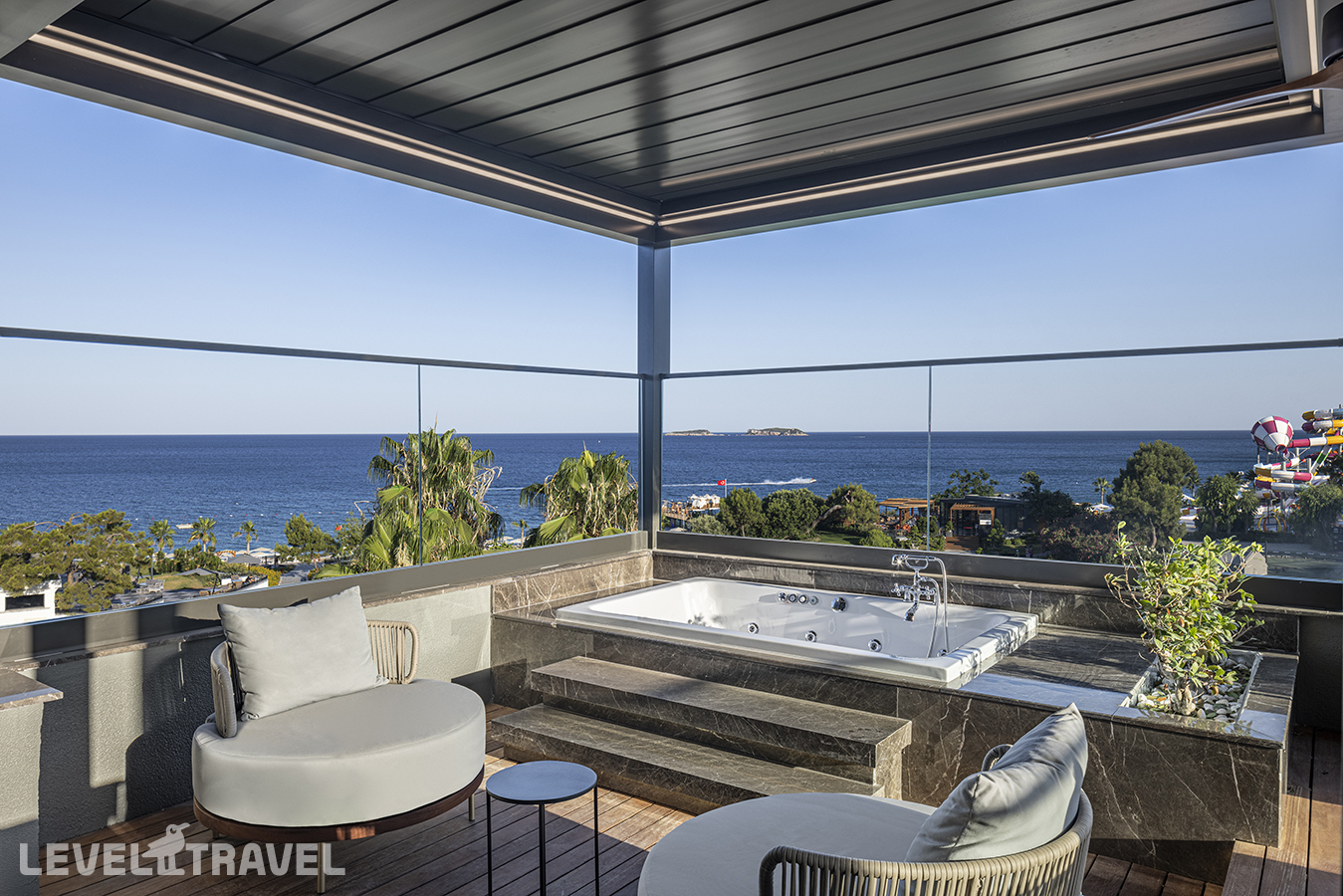 фотографии номера Люкс уникальный отеля Movenpick Resort Antalya Tekirova (Ex Royal Diwa Tekirova) в Турция(Текирова) - фото №5