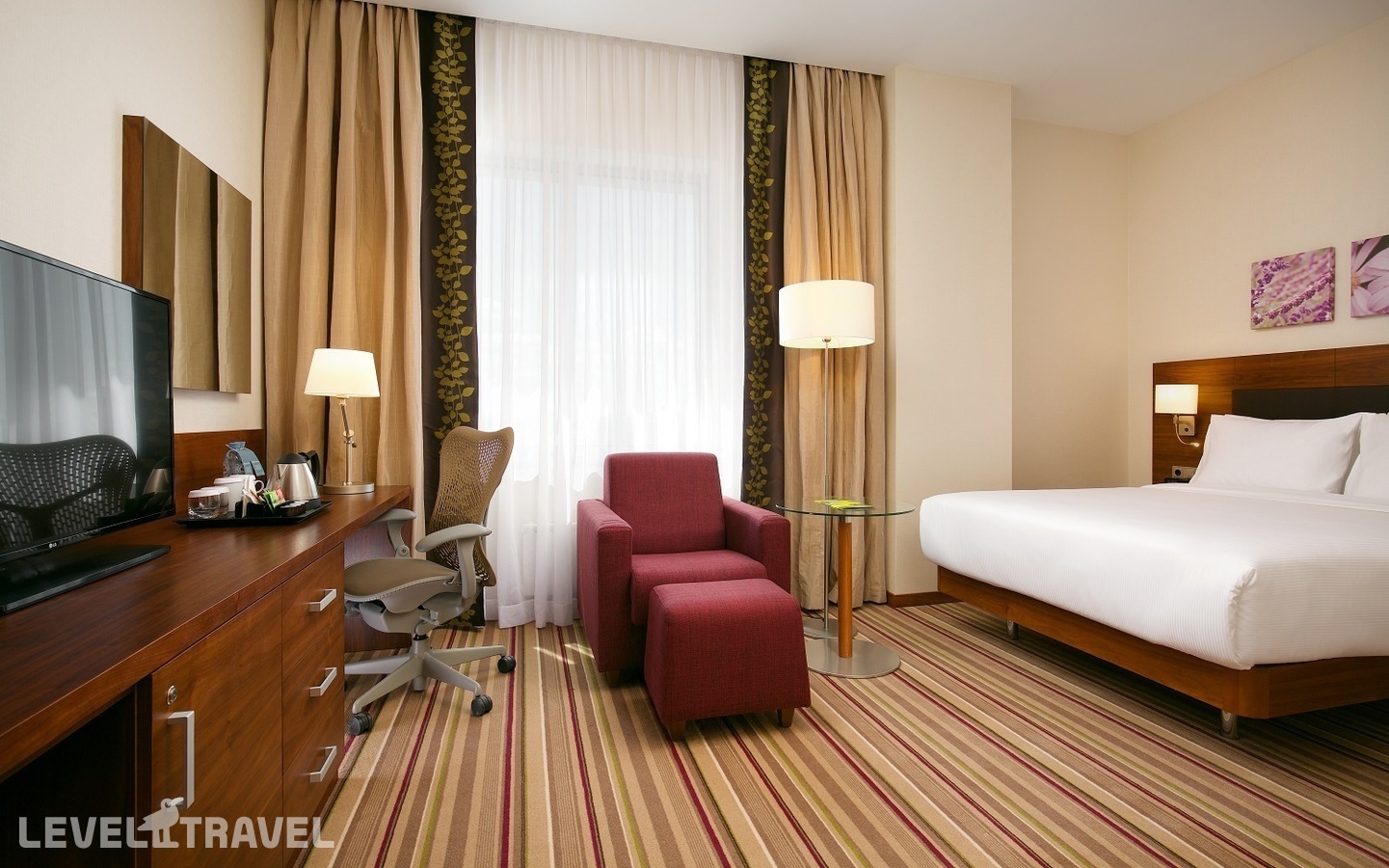 фотографии номера Стандартный номер отеля Hilton Garden Inn Volgograd в Россия(Волгоград) - фото №4