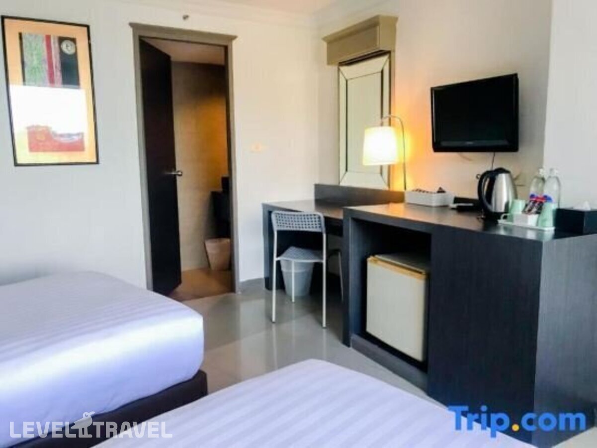 фотографии номера Стандартный с видом на город отеля I Pavilion Phuket Hotel в Таиланд(город Пхукет) - фото №8