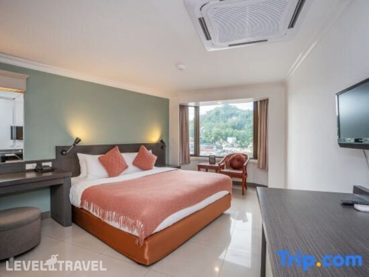 фотографии номера Стандартный с видом на город отеля I Pavilion Phuket Hotel в Таиланд(город Пхукет) - фото №3