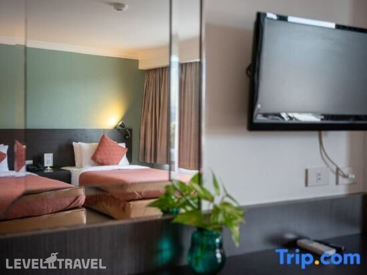 фотографии номера Стандартный с видом на город отеля I Pavilion Phuket Hotel в Таиланд(город Пхукет) - фото №4